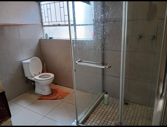 4 bed property to rent in RIDGEWAY